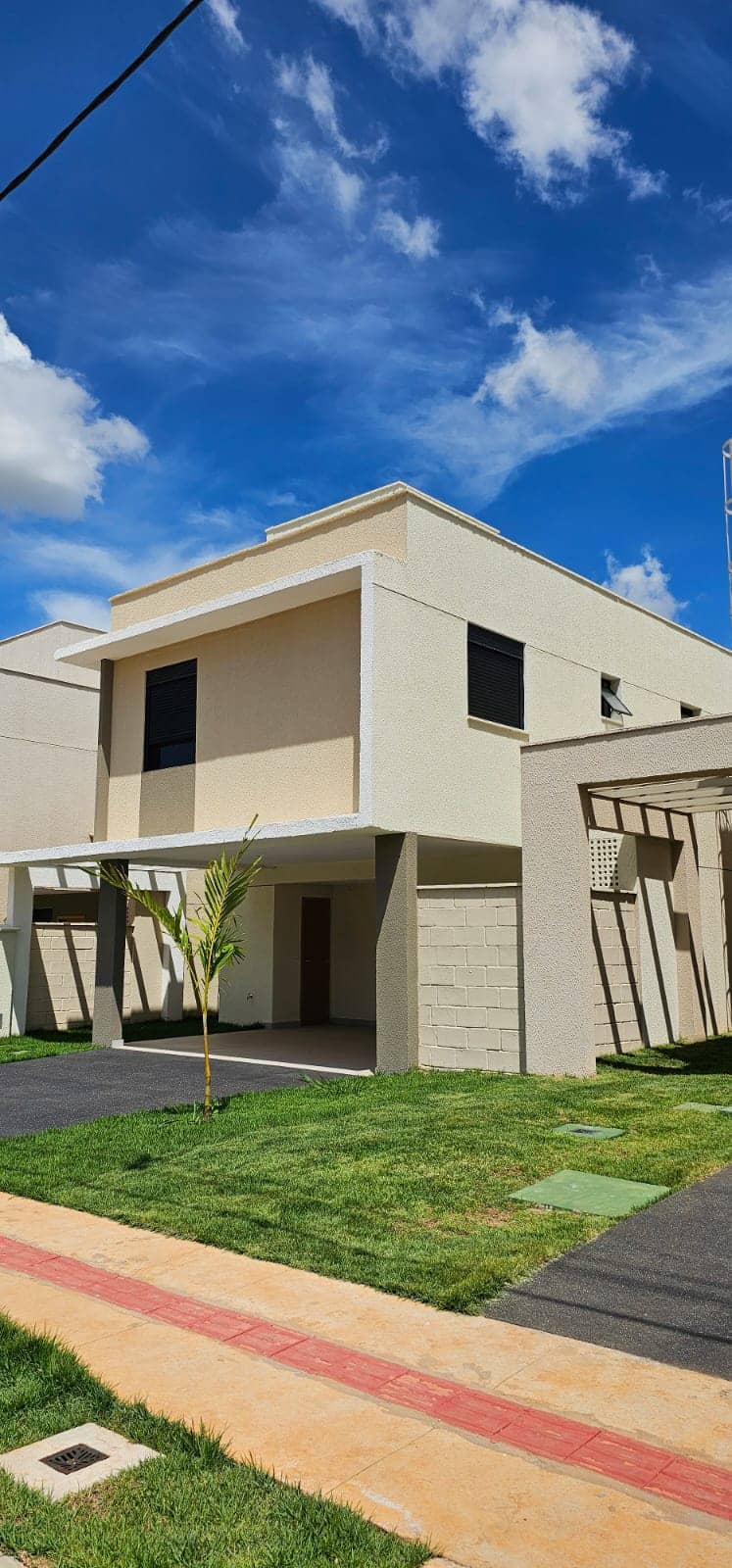 Casa Sobrado no Jardins Marselha - 180 m2