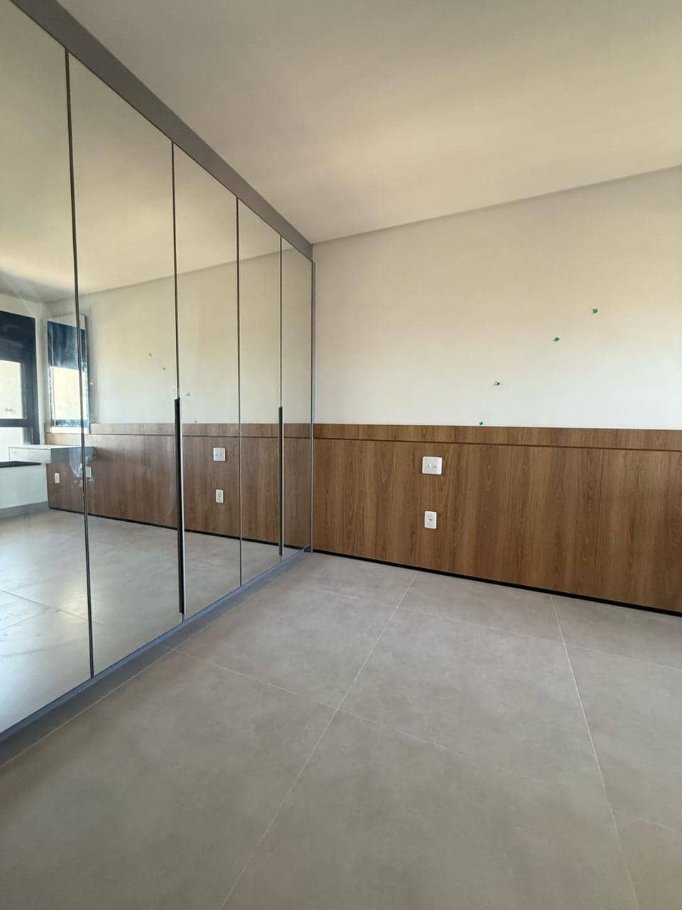 Apartamento novo com armários planejados, prédio com apenas 1 ano de entrega!