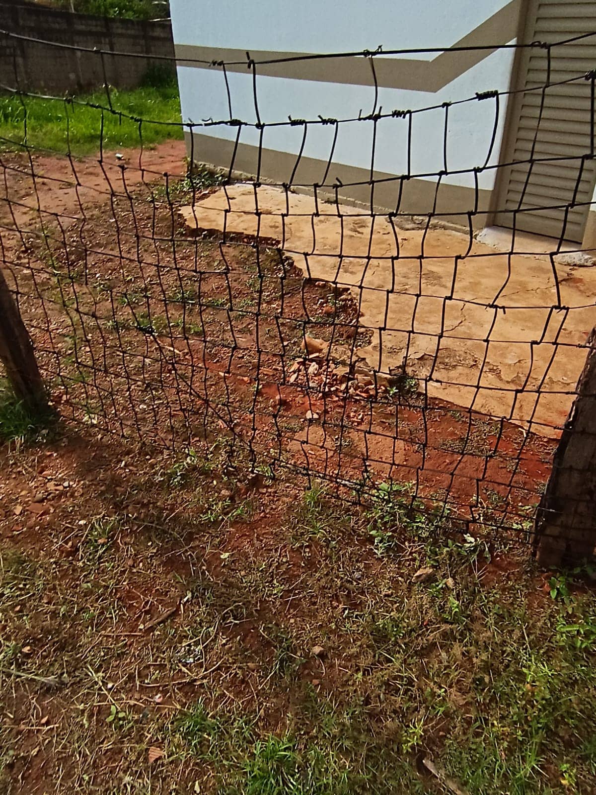 Lote comercial no Senador Canedo.