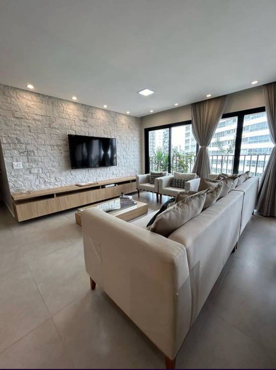 Apartamento mobiliado no Talk Marista