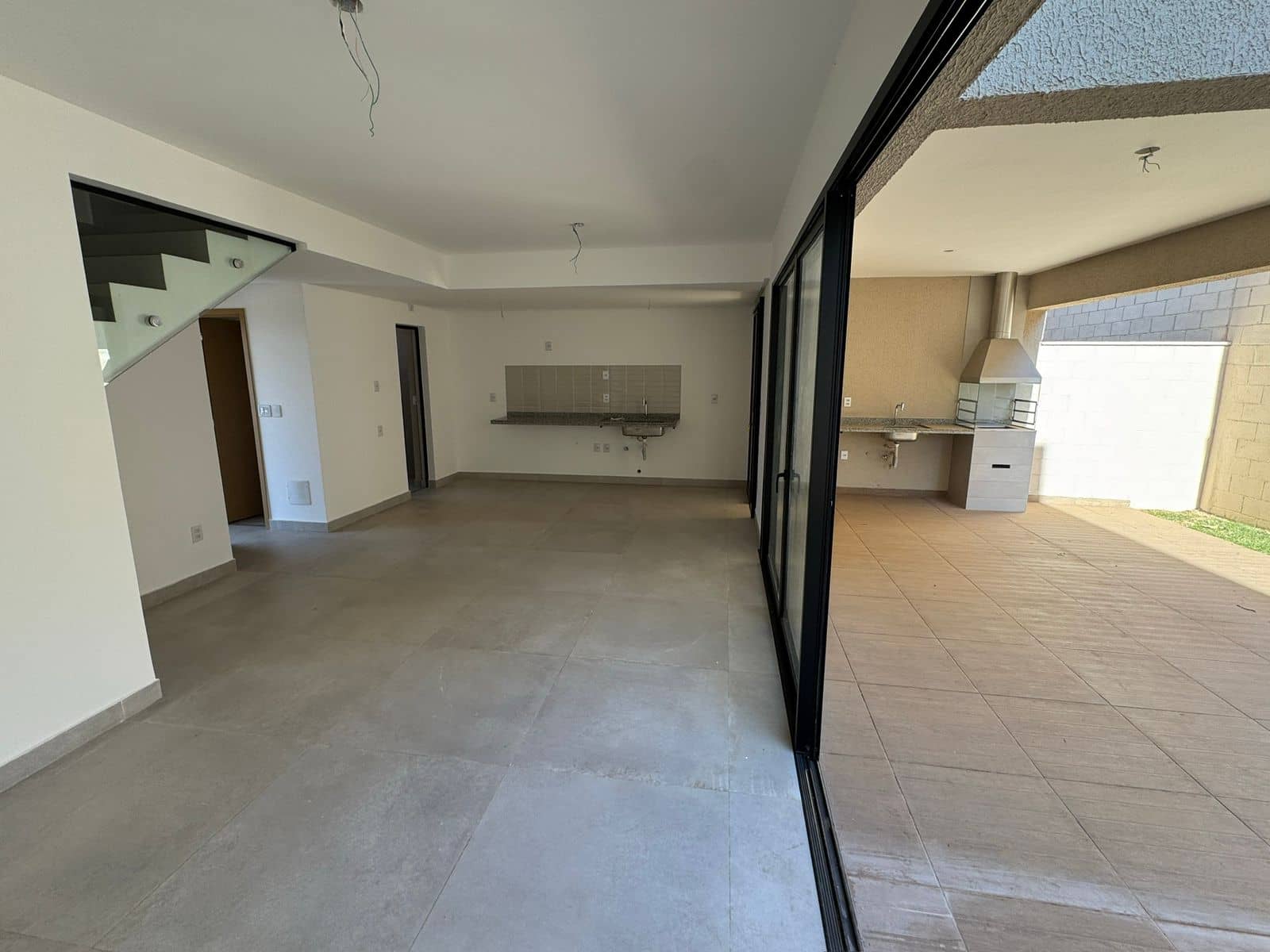 Casa Sobrado no Jardins Marselha 9/37