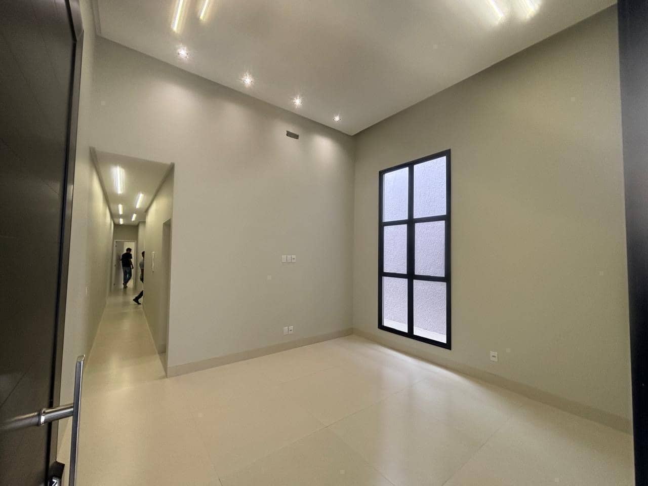 Casa no setor Vila Boa com 3 quartos com 2 suítes americanas Fachada personalizada