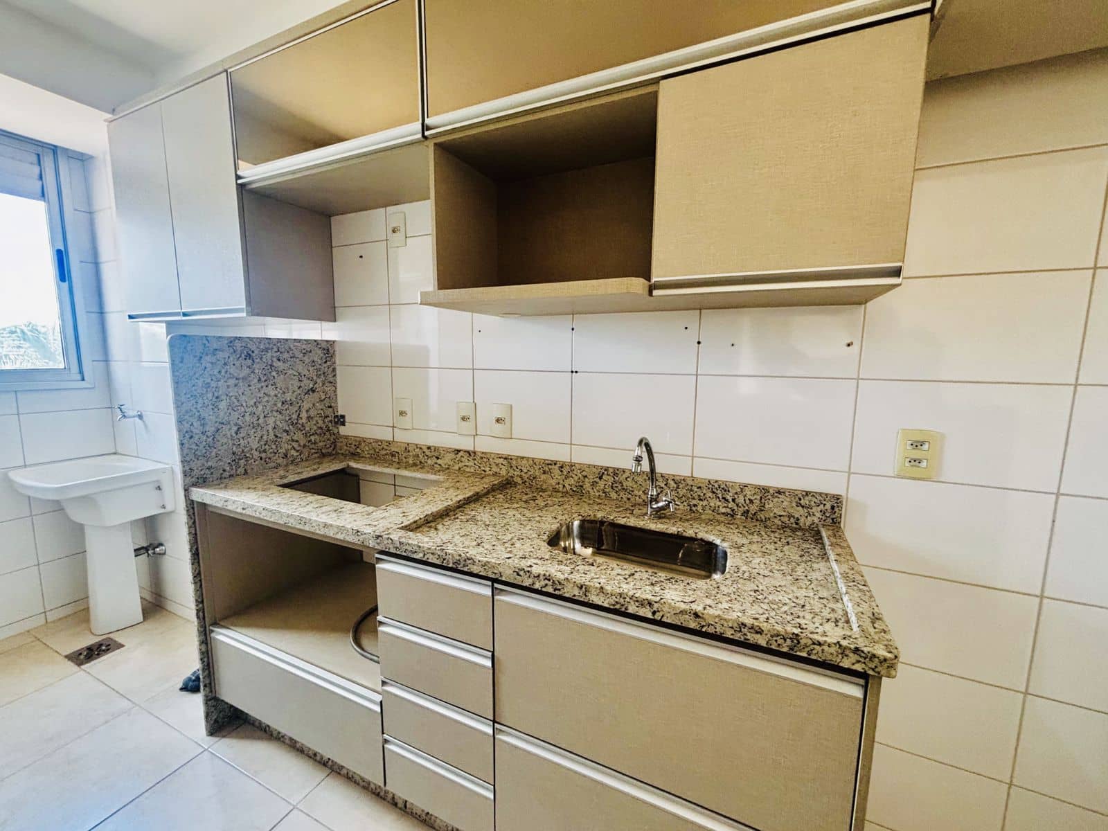 Oportunidade ! Apartamento com 3 quartos na Vila Alpes
