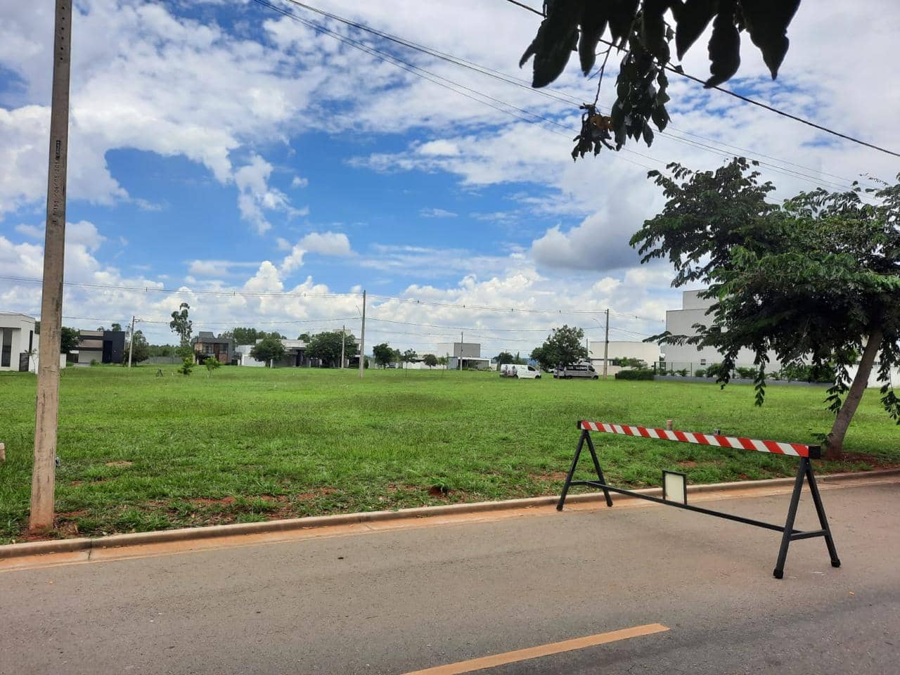 Lote em condominio