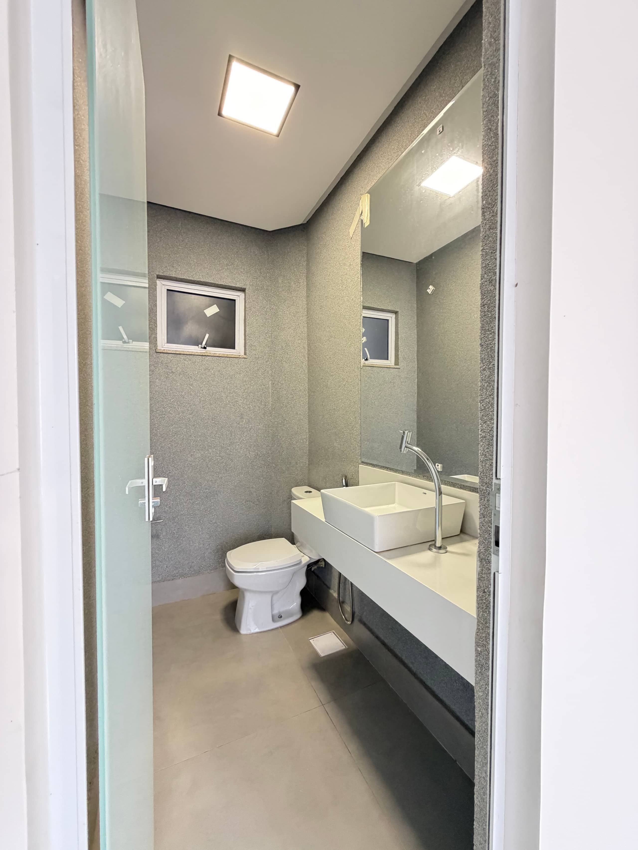 Vendo Casa Sobrado no Setor Sudoeste