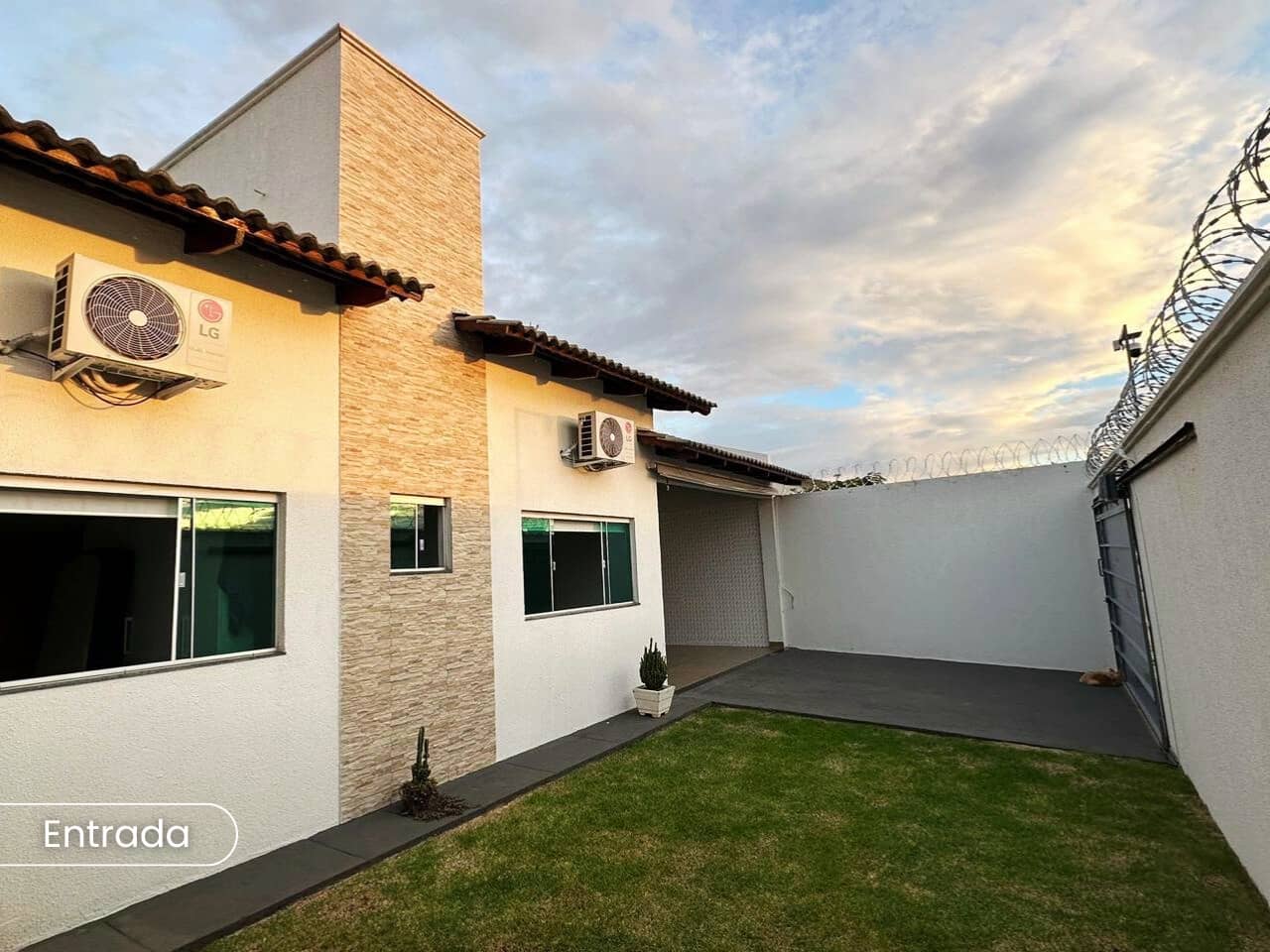 Casa Vila Mariana 3 Quartos uma suíte 180M Jardim inverno