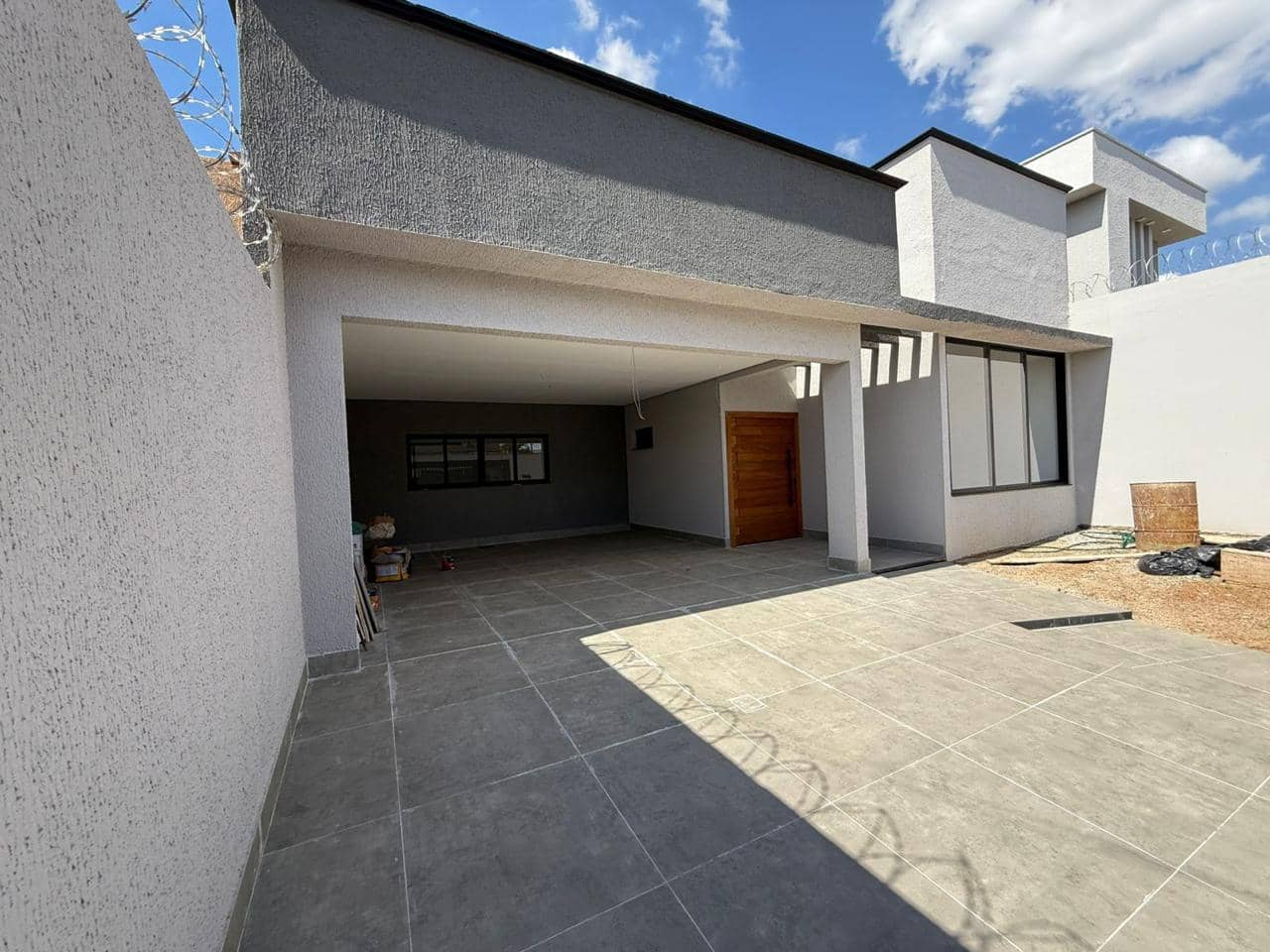 CONDOMINIO DAS ESMERALDAS