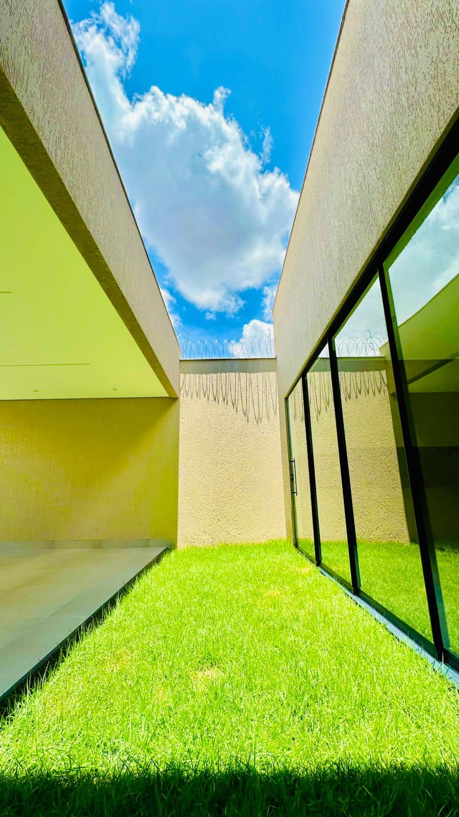 CASA JARDIM MARIA INES- APARECIDA DE GOIÂNIA