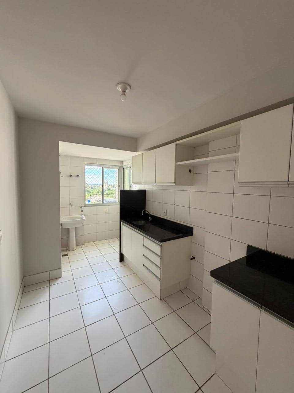 Apartamento no condominio riviera de venezia