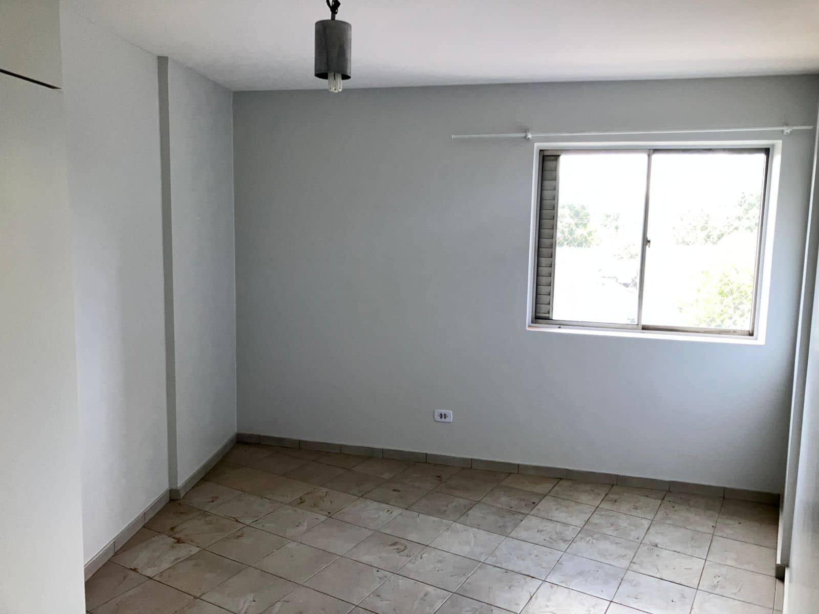 Apartamento 1Q 49,5m²- SETOR SUL- AO LADO DA PRAÇA CÍVICA