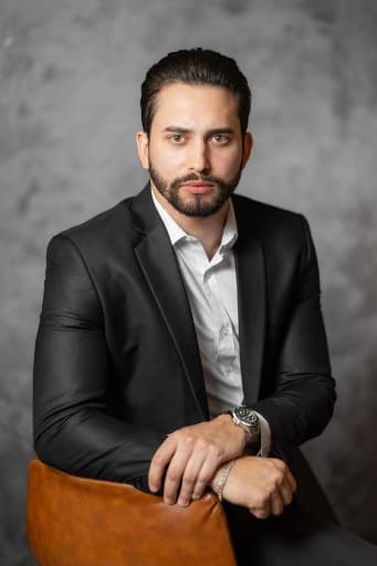 LUCAS REZENDE GRILLI