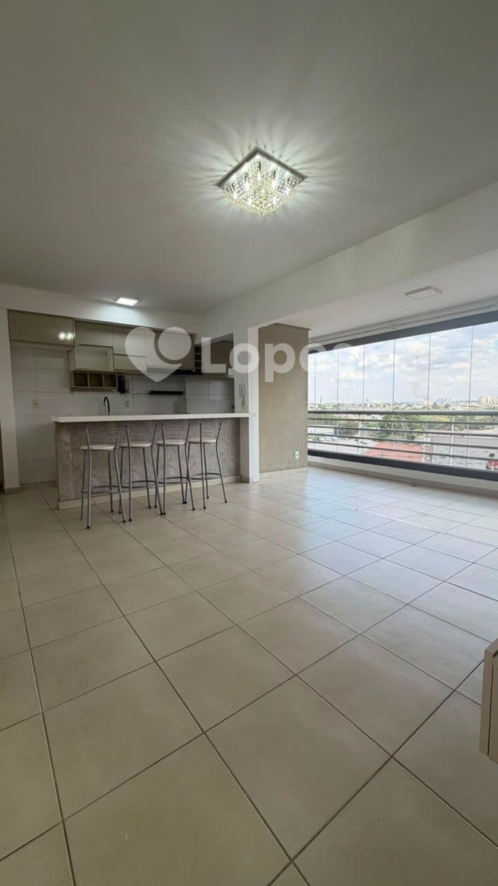 Apartamento 3 Quartos no Setor São Francisco Próximo à Avenida Castelo Branco