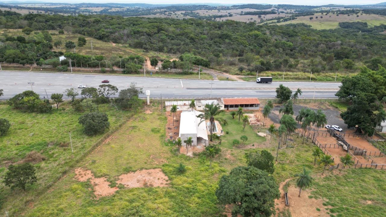 ÁREA/CHACARA ÀS MARGENS DA BR-153 | 55.OOO M² CHÁCARA À VENDA/ÁREA EM  PIRACANJUBA – GO