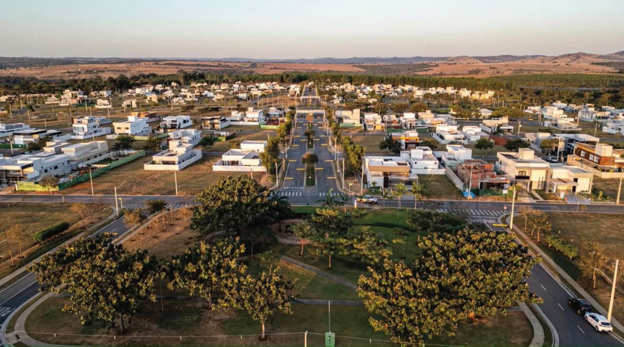 Lote residencial no Condomínio Terras Alpha 2
