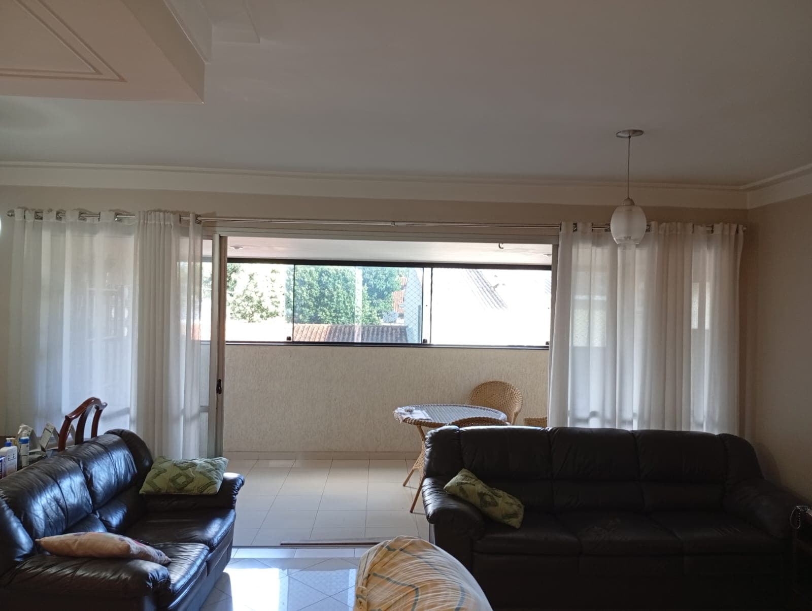 Apartamento de 3 quartos + office