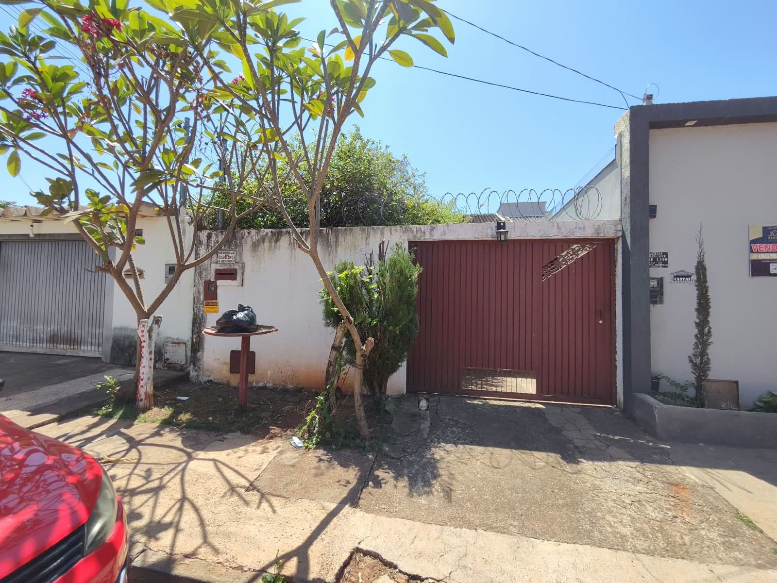 CASA 3 QUARTOS COM SUÍTE – GENTIL MEIRELES