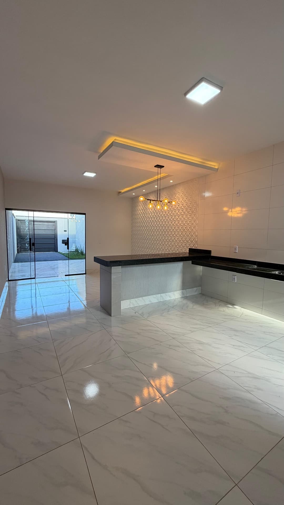 Casa 2 Quartos à Venda no Setor Barcelos – Trindade | Próxima à GO-060 e Centro