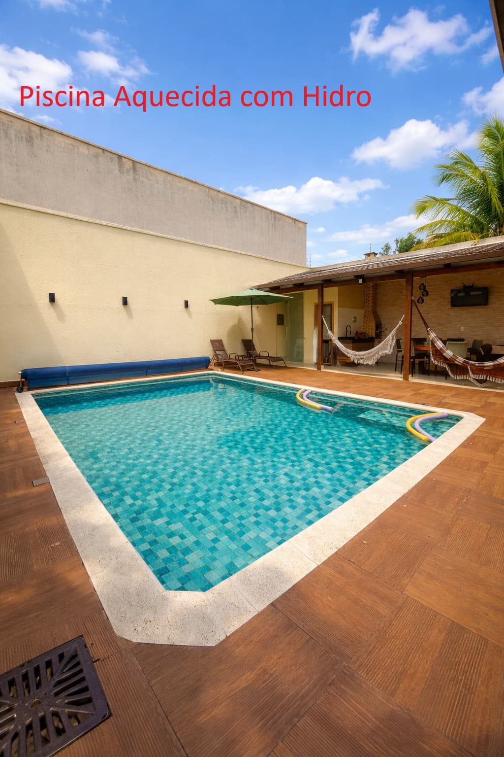 Casa Moderna 3 quartos com Piscina aquecida no Jardim Presidente + iluminação em led + churrasqueira