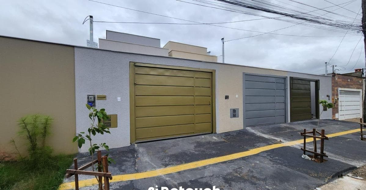 Casa Nova 3 Quartos, uma suíte com Quintal. João Braz-Goiania