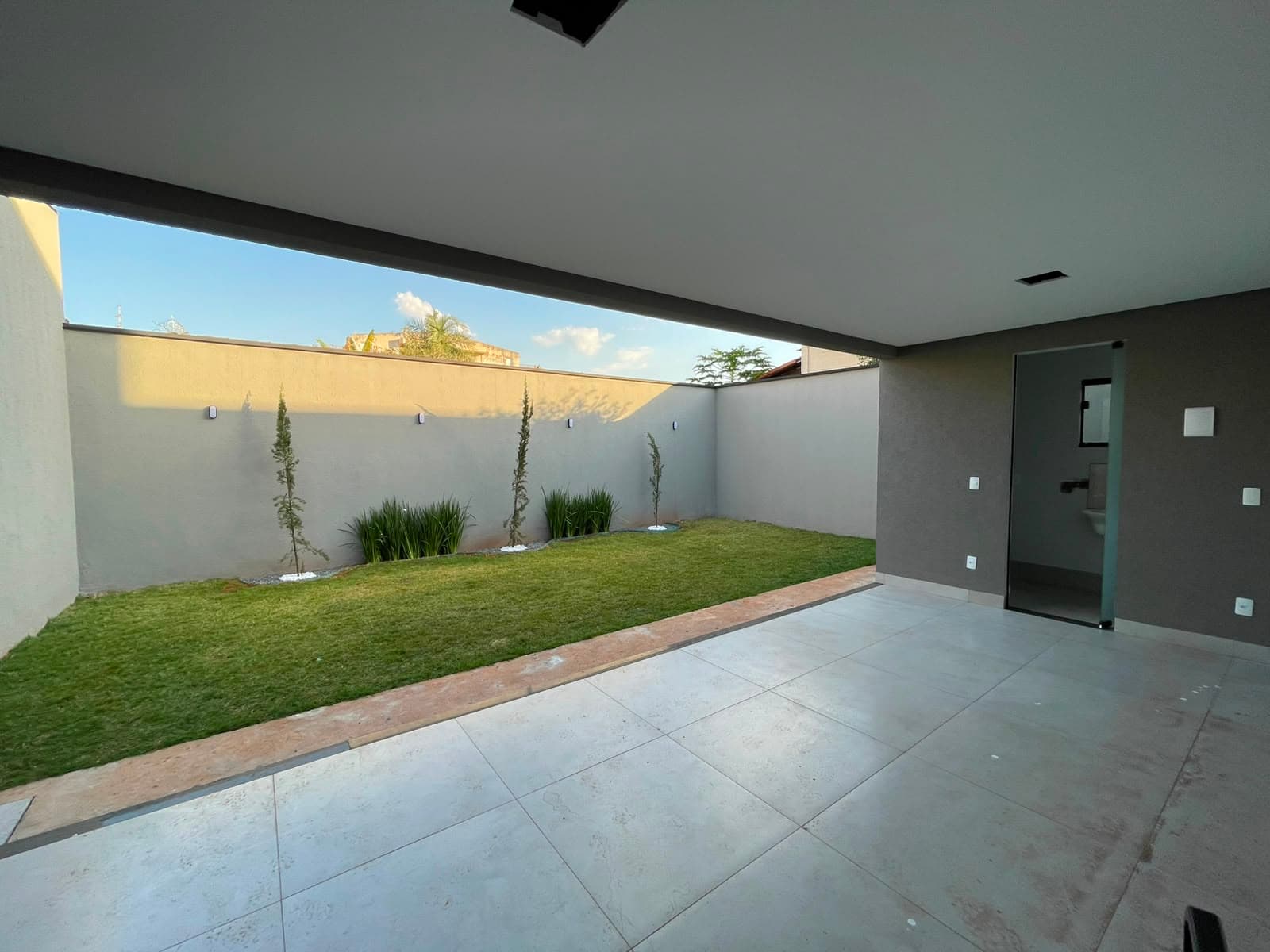 Casa Térrea no Jardim América  3 Suítes  Área Gourmet , 290m² de Terreno