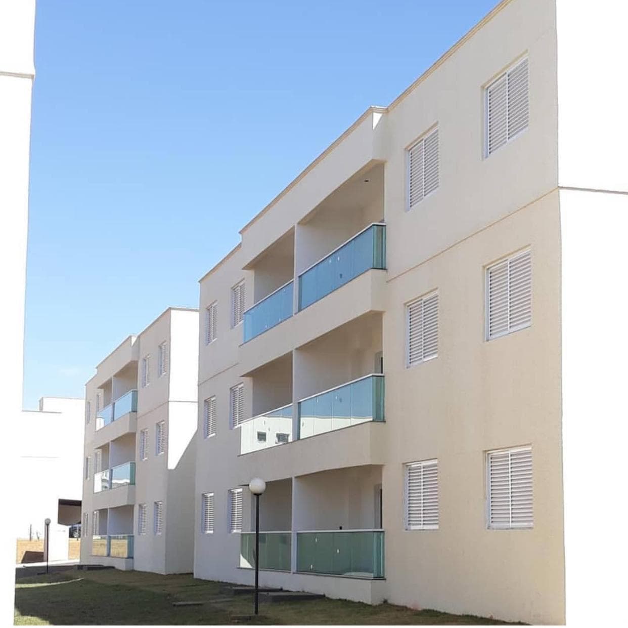 Apartamento Setor Itaipu - 3 Quartos - Semi-Mobiliado