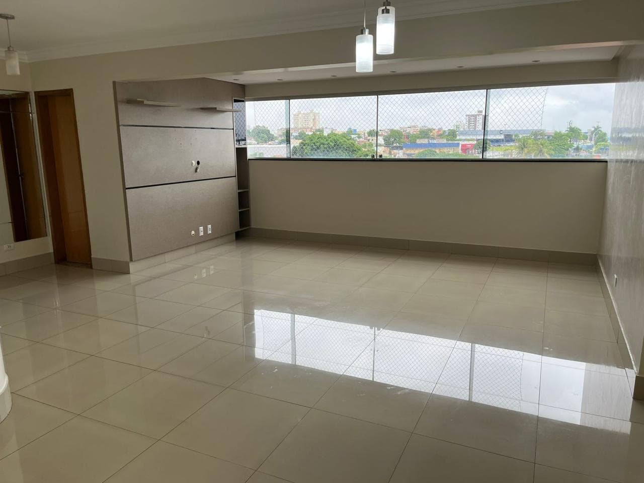 Apartamento de 110 metros 3 quartos sendo 1 suite no setor Parque Amazônia