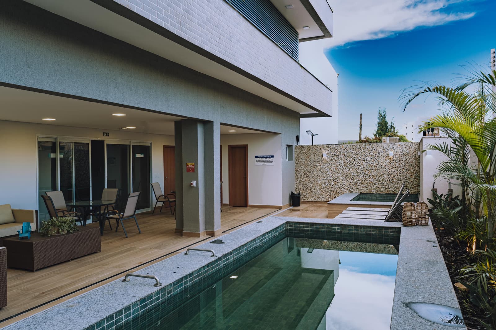 Apartamento novo localizado no Parque Amazônia prédio com rooftop!