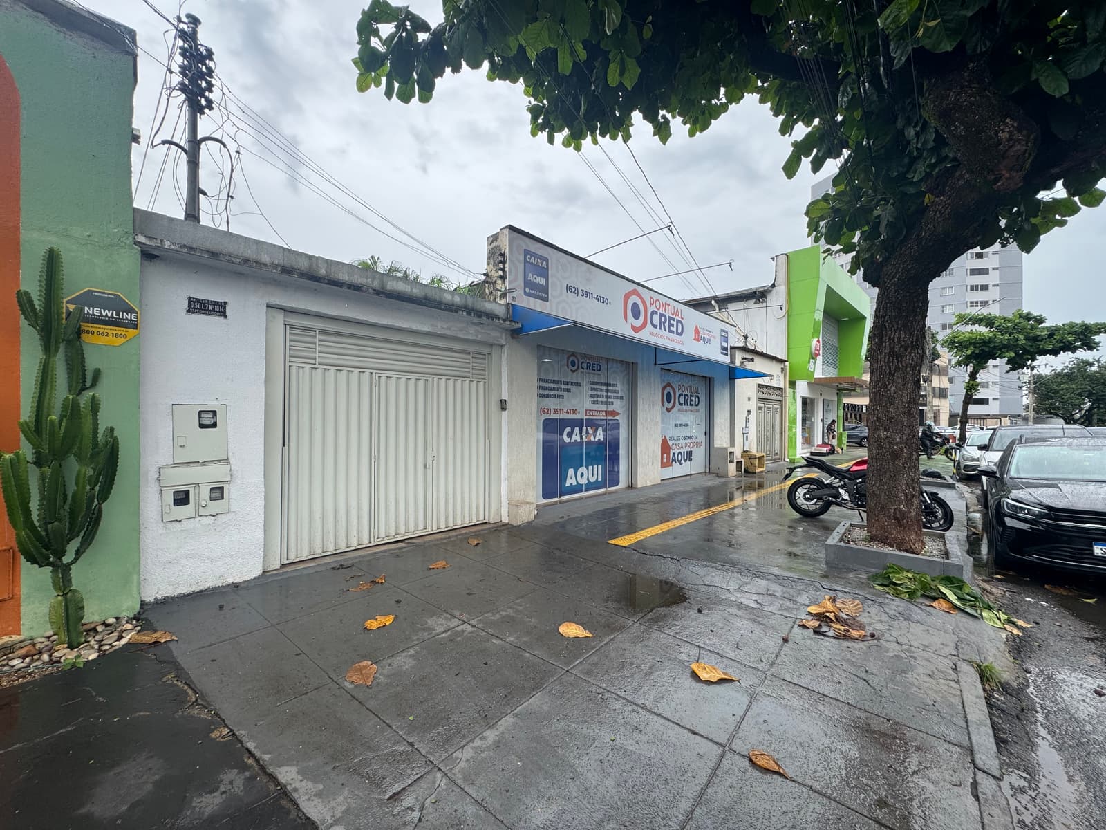 Casa com sala comercial no setor Pedro Ludovico