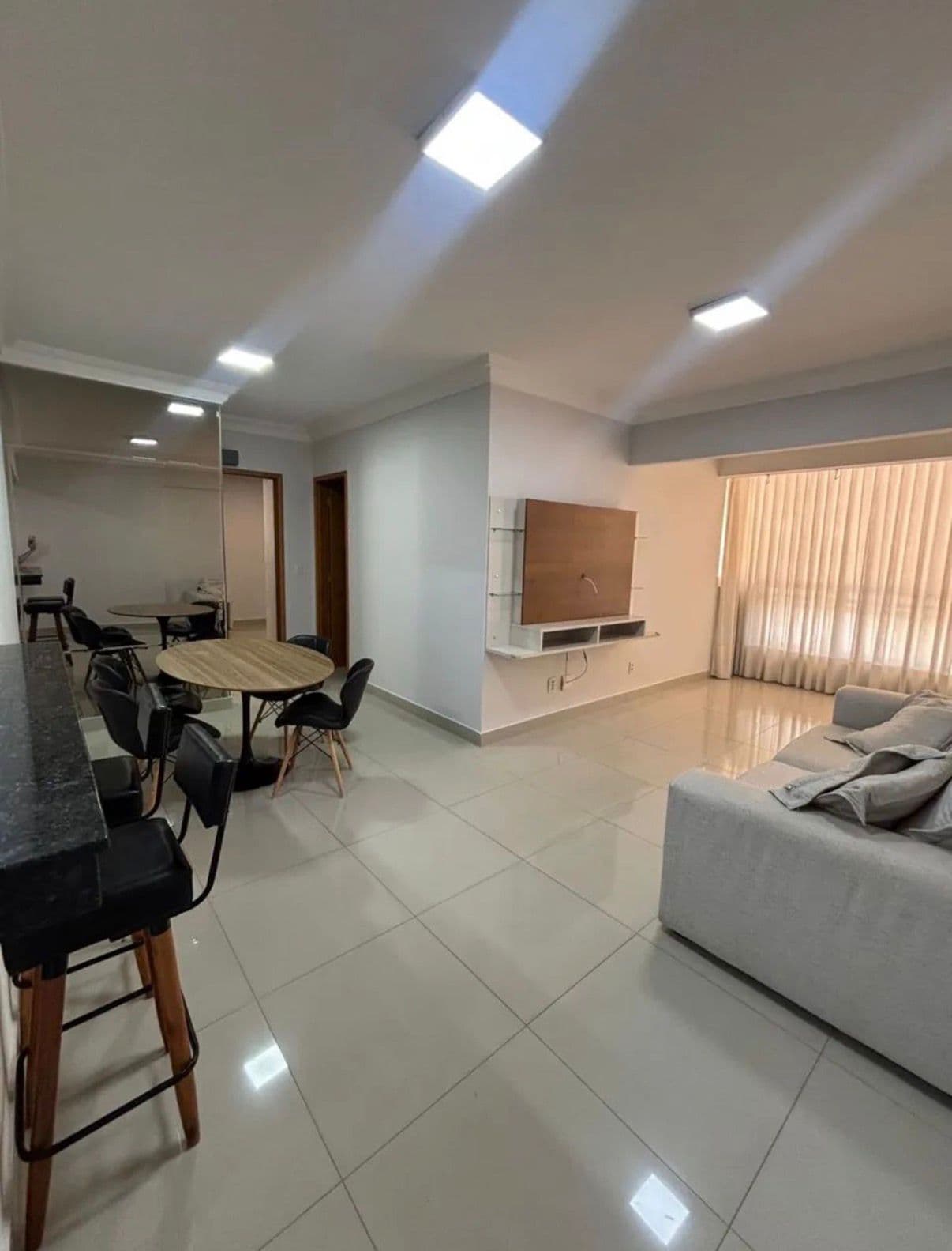 Apartamento 70 m2, 2 Quartos  no Alto da Glória