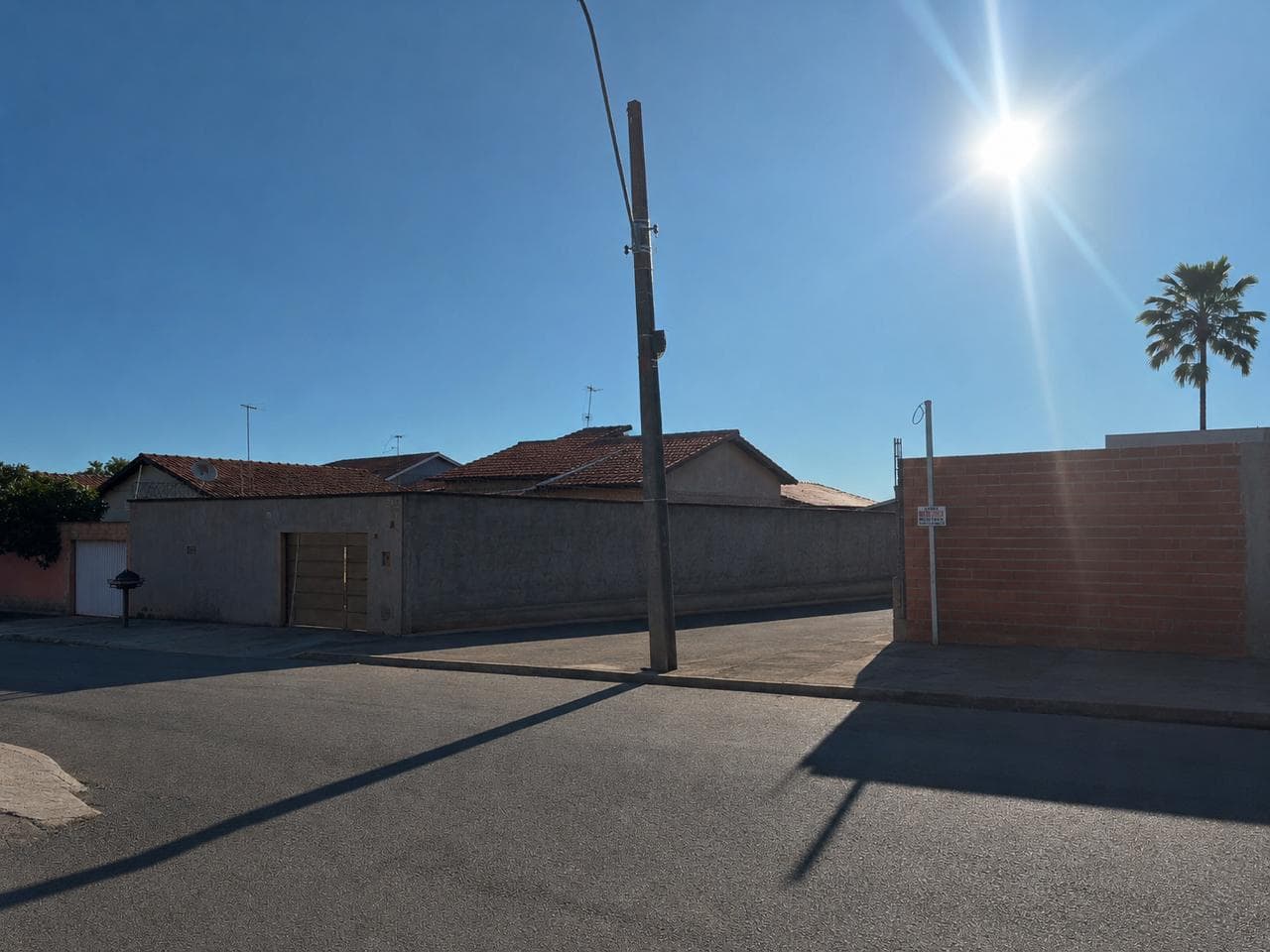 Lote de rua no setor