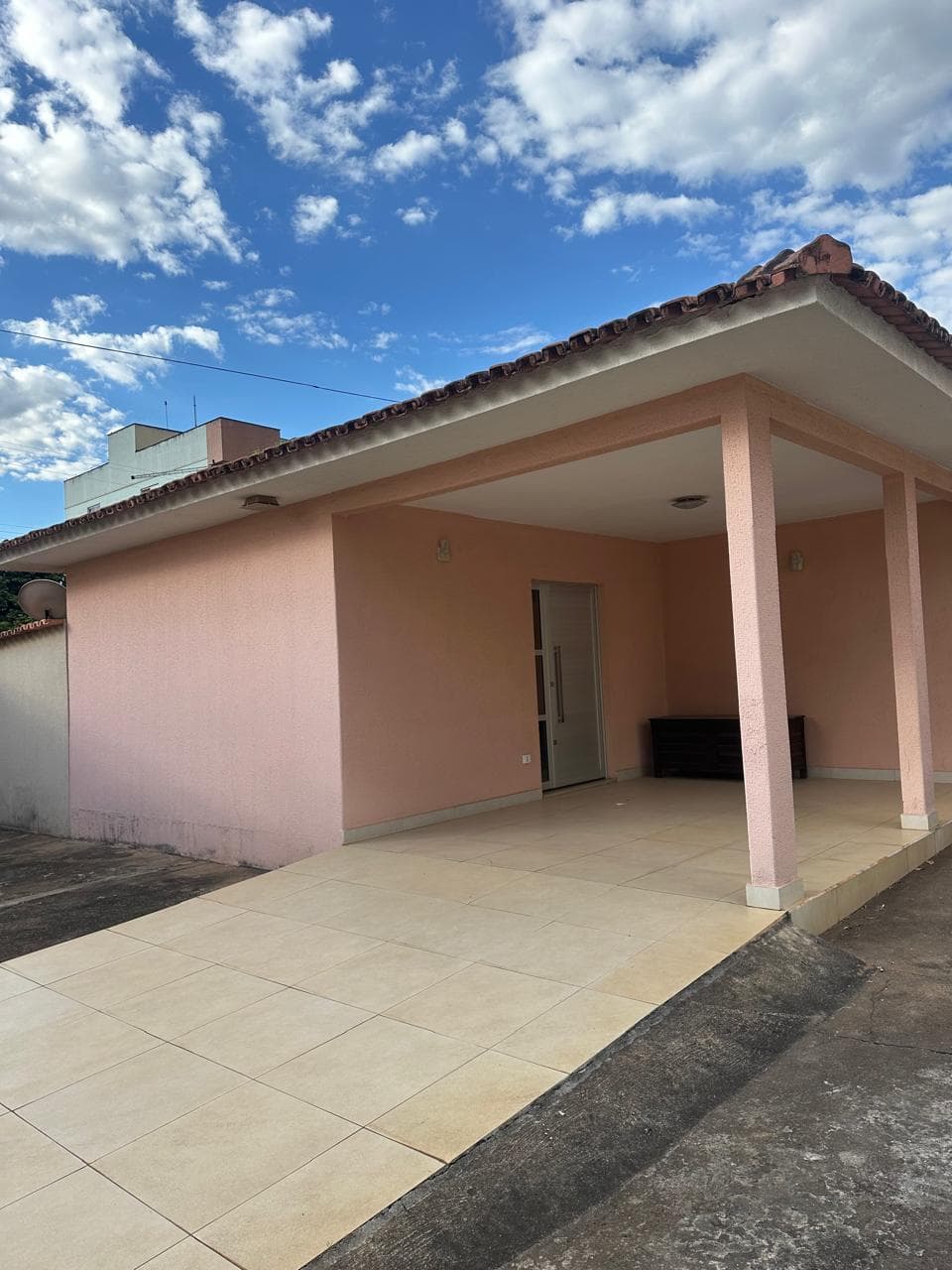 CASA NO JARDIM AMÉRICA
