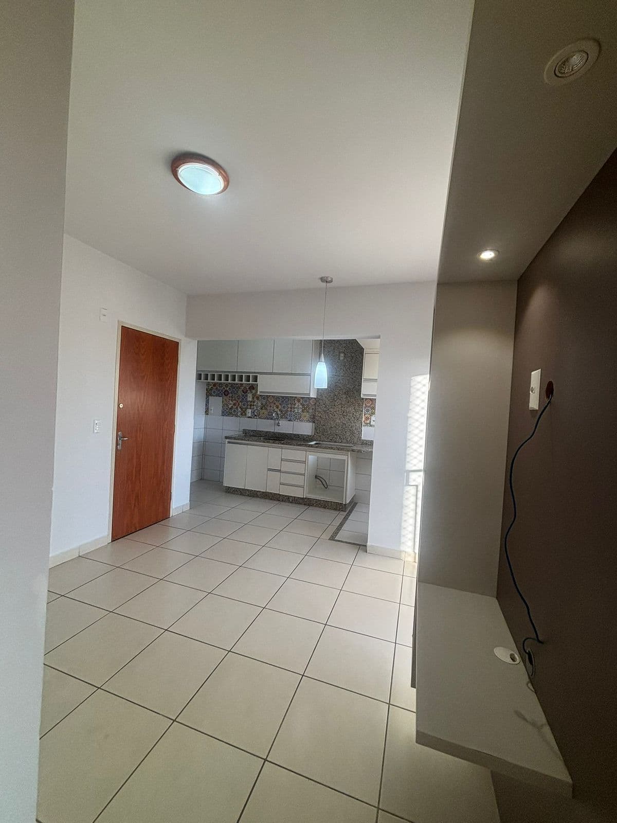 Apartamento no condomínio de lá flor