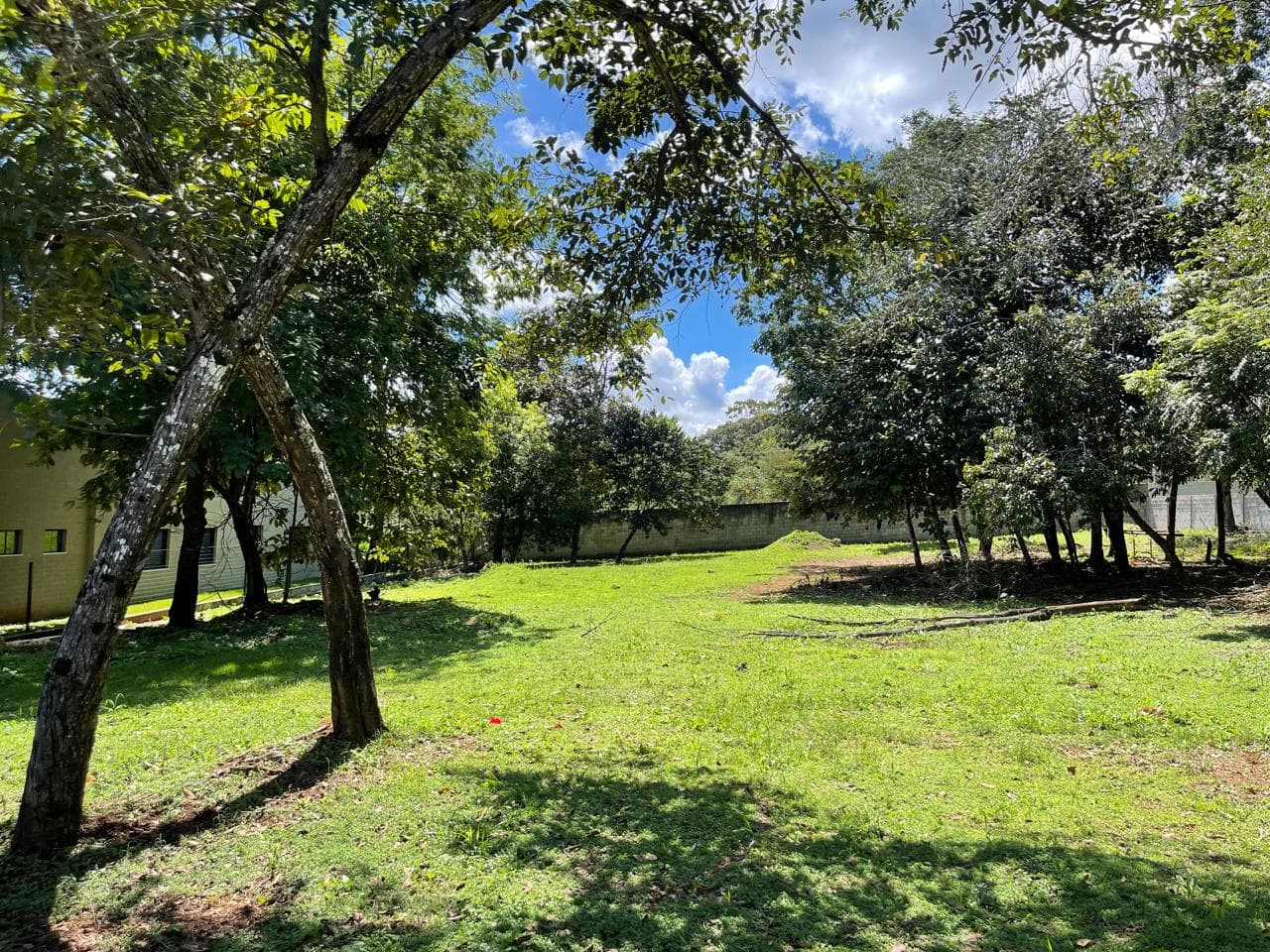 Lote no Condomínio Vila Verde com 1.165,80 M2