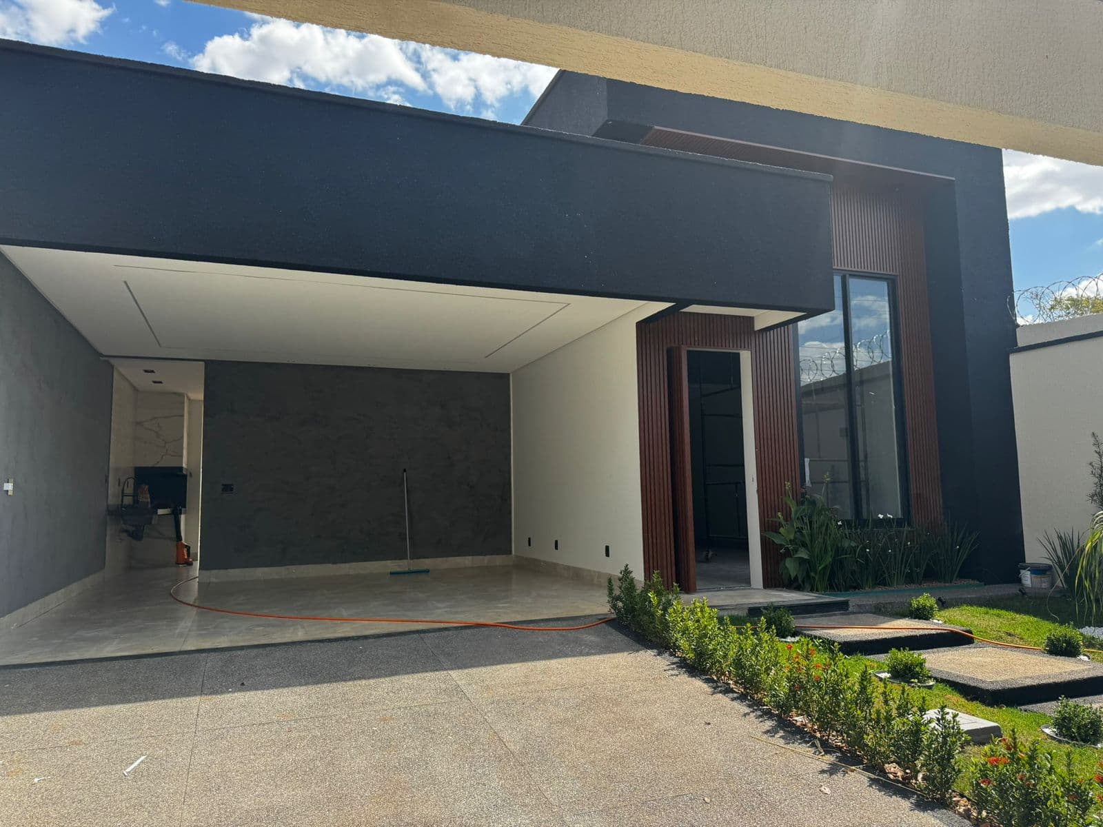CASA RESIDENCIAL VEREDA DOS BURITIS