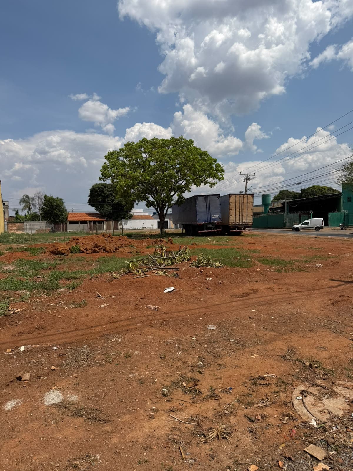 LOTEAMENTO DE ESQUINA - JARDIM BONANÇA - Aparecida de Goiânia - GO