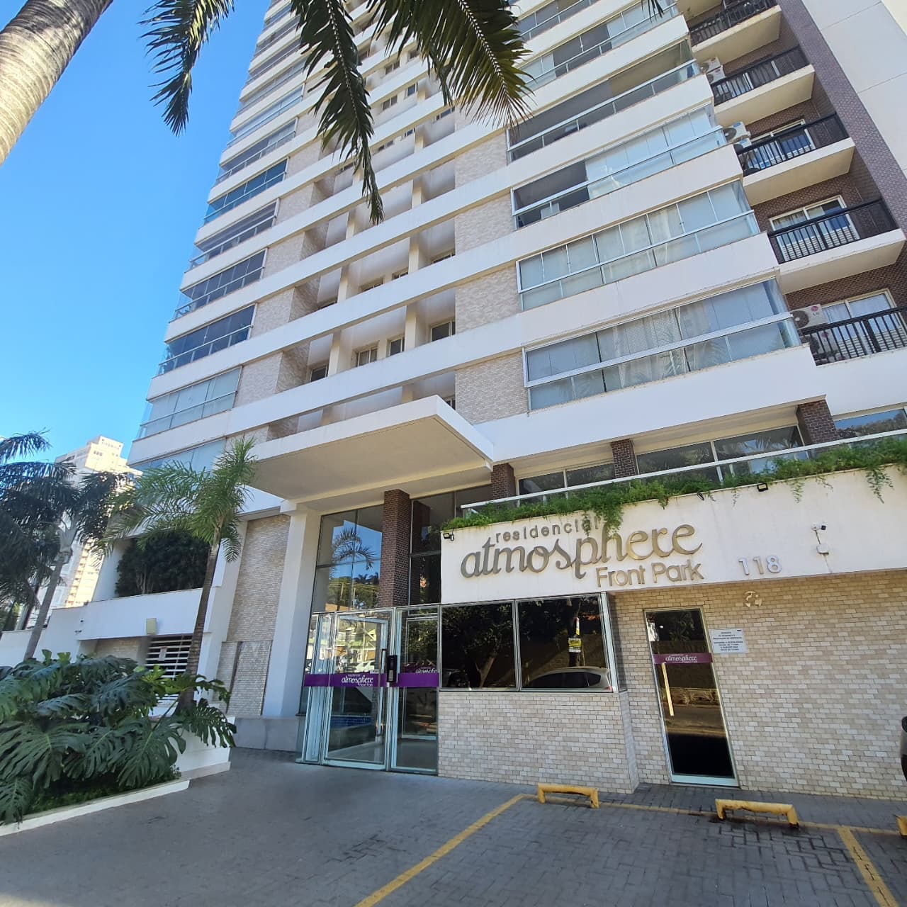 Apartamento com 3 suítes no Setor Bueno — 123m² no Atmosphere Front Park