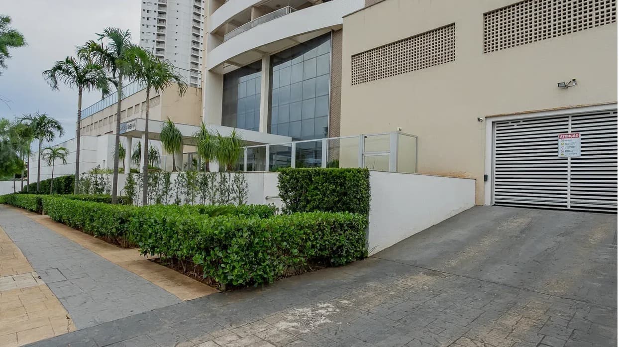 Apt Jd. Goiás- Excelente localização