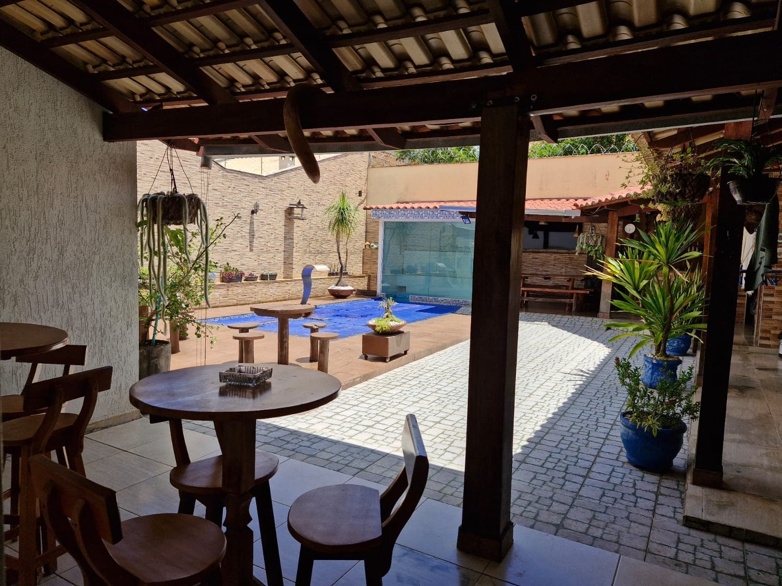 VENDO CASA ALTO PADRAO JARDIM PETROPOLIS