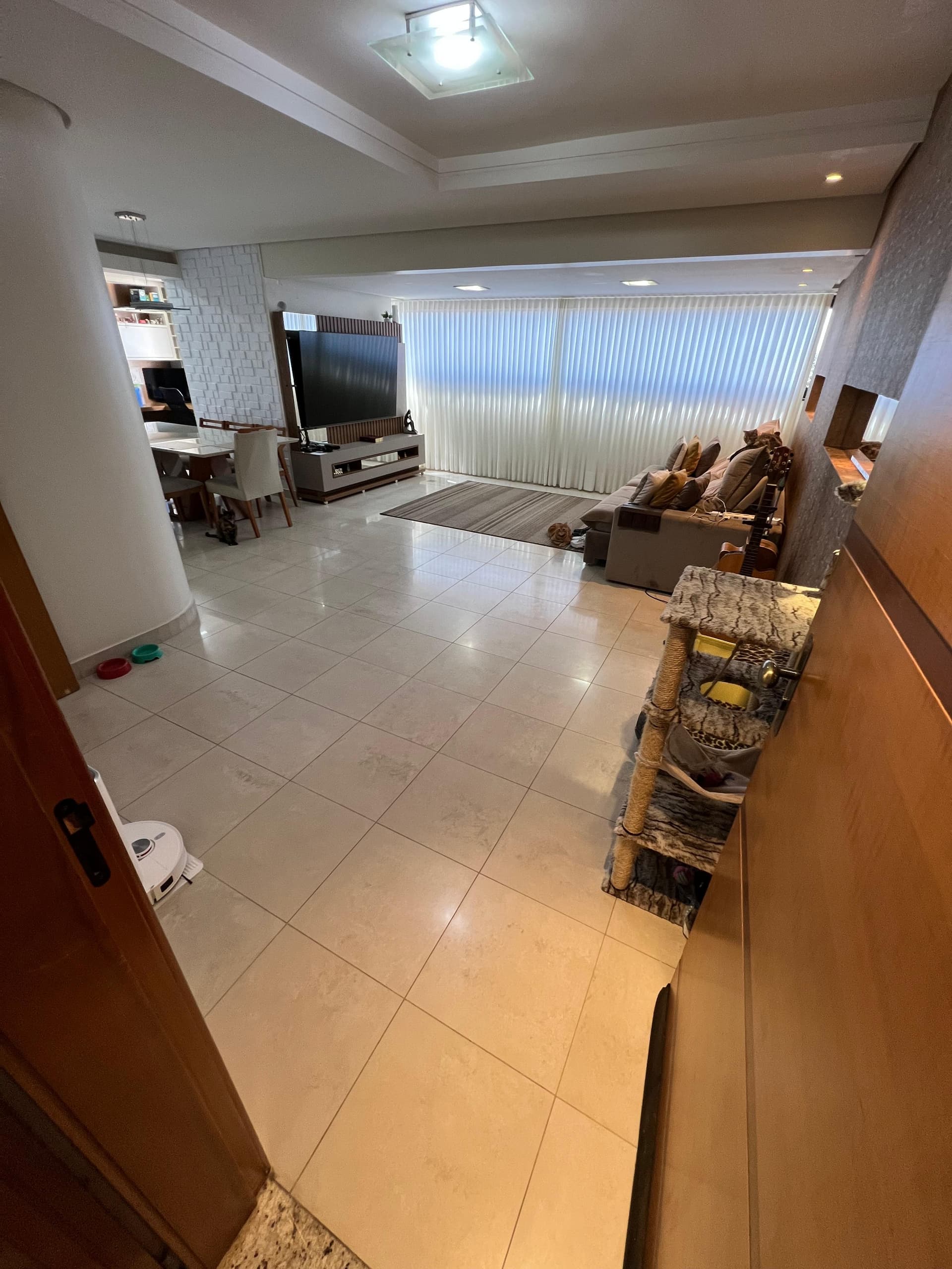 Apartamento Parque Amazônia - Semi mobiliado
