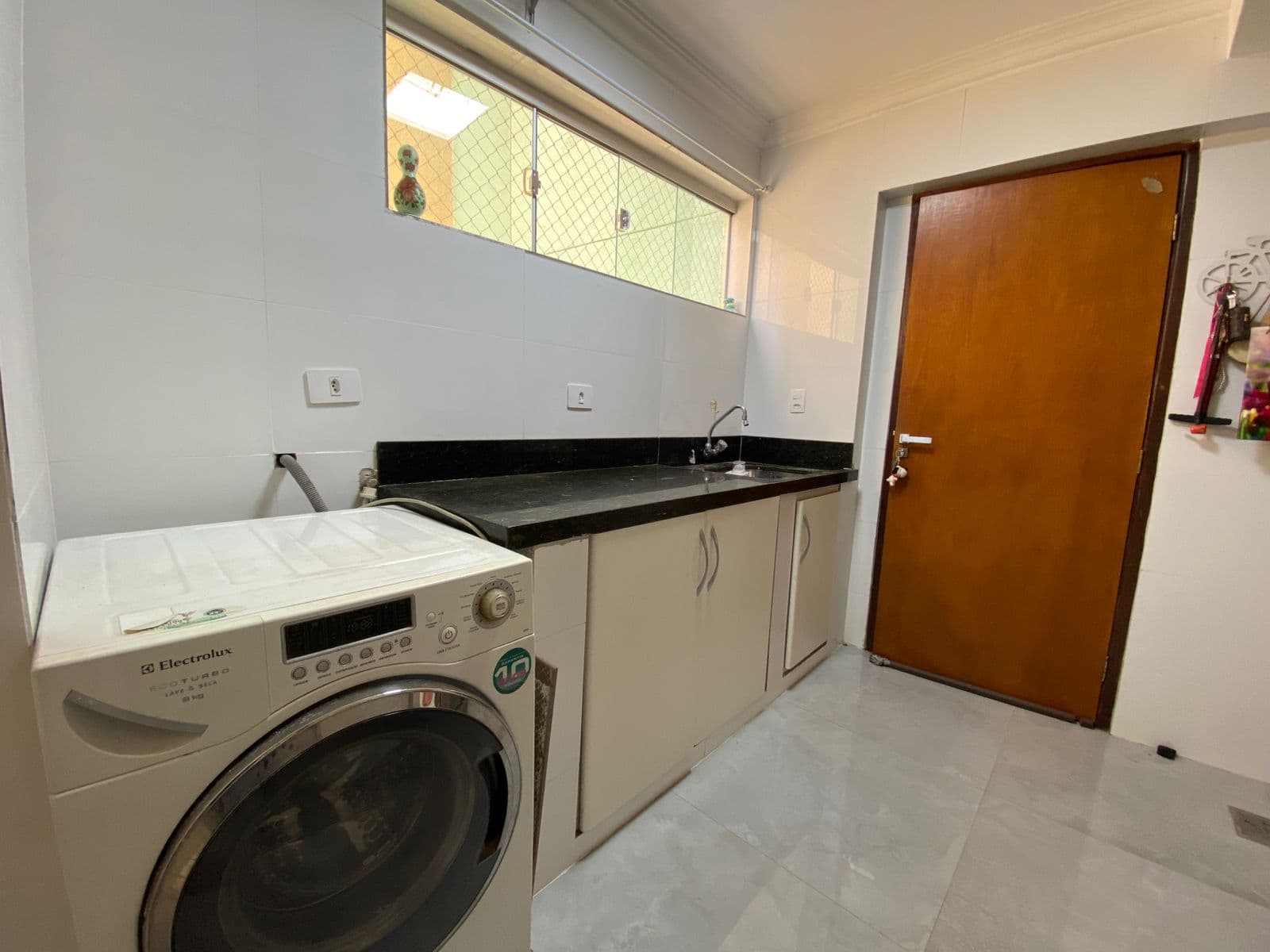 Apartamento - Setor Oeste - Edifício verdes mares
