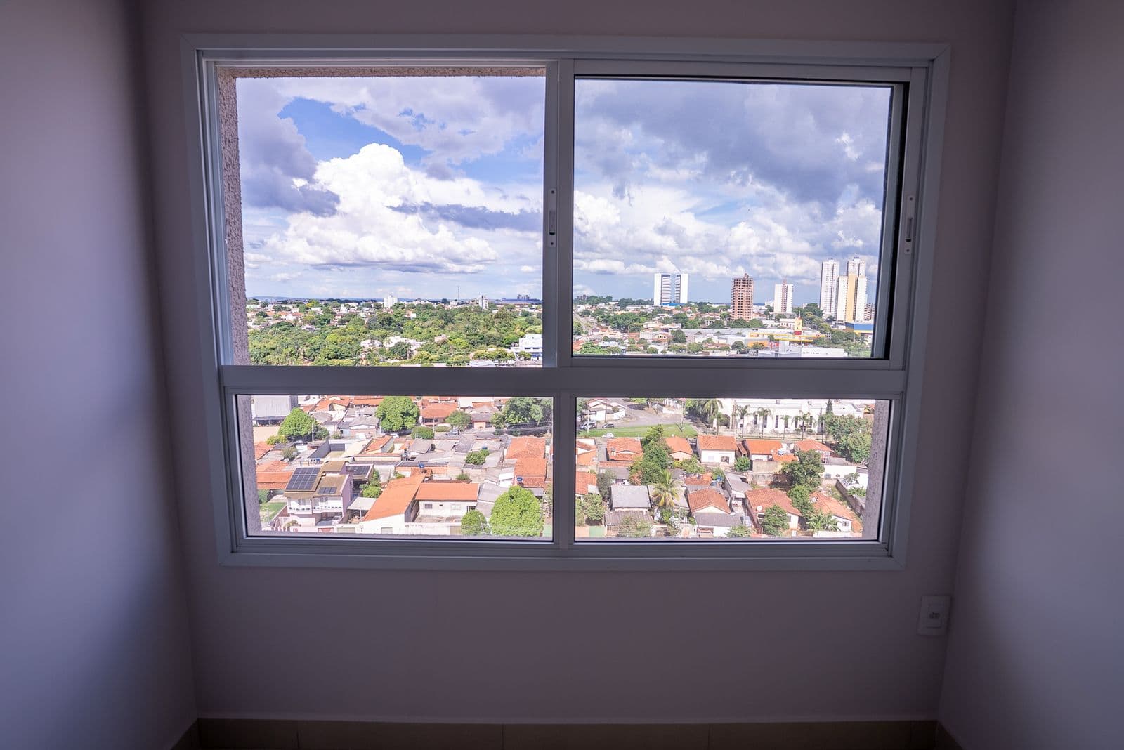 Apartamento novo localizado no Parque Amazônia prédio com rooftop!