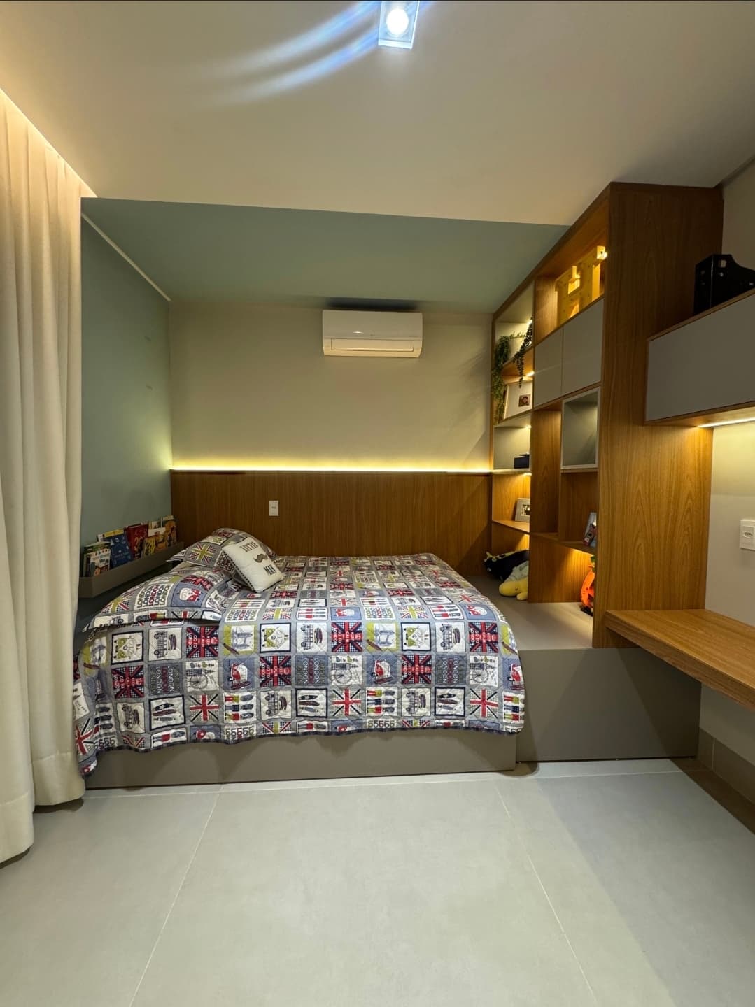 Casa Sobrado Mobiliado 4 Suites Jardins Bolonha