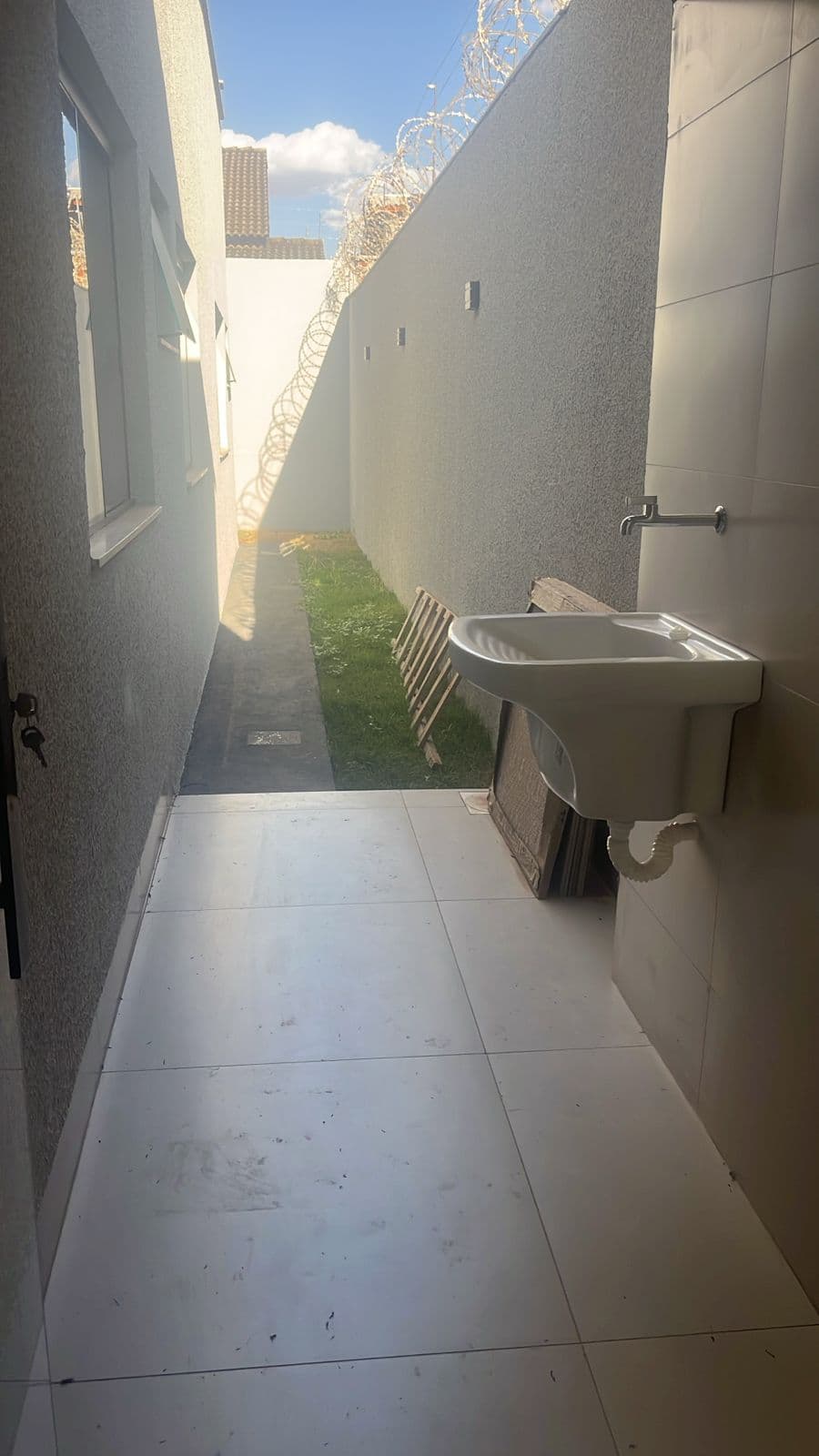 🏡 Casa à Venda no Setor Faicalville – Goiânia/GO