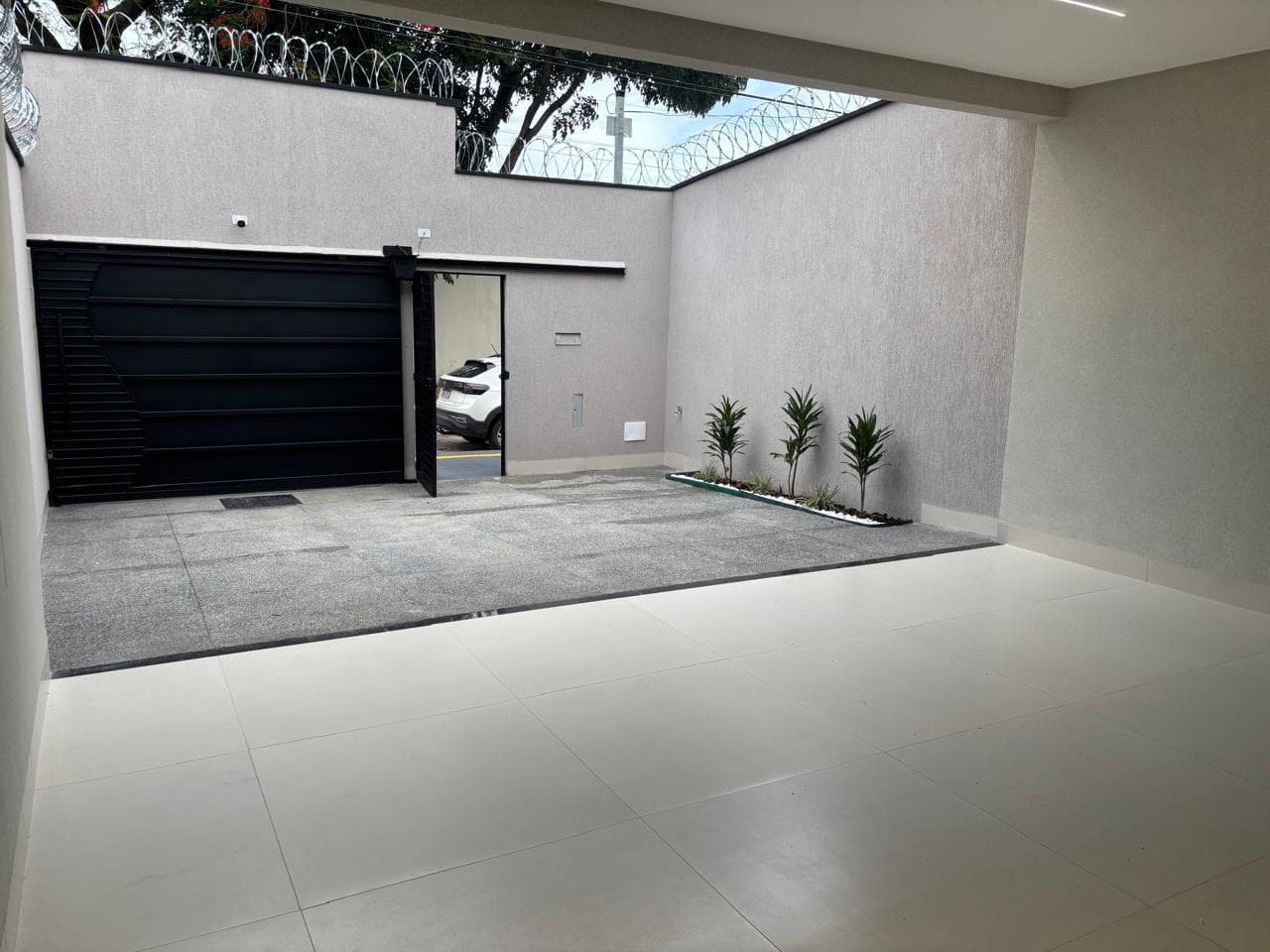 Casa no setor Vila Boa com 3 quartos com 2 suítes americanas Fachada personalizada