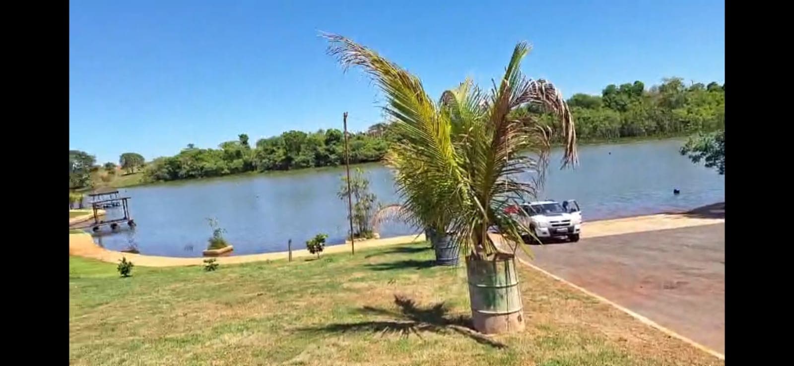 Lote no Condomínio Portal Do Lago 600 M2