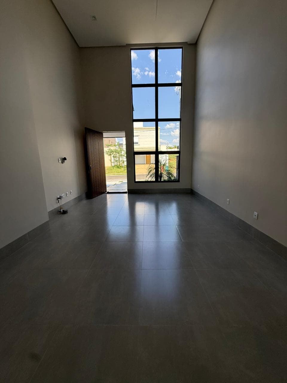 💎 CASA TÉRREA À VENDA – JARDINS CAPRI, SENADOR CANEDO