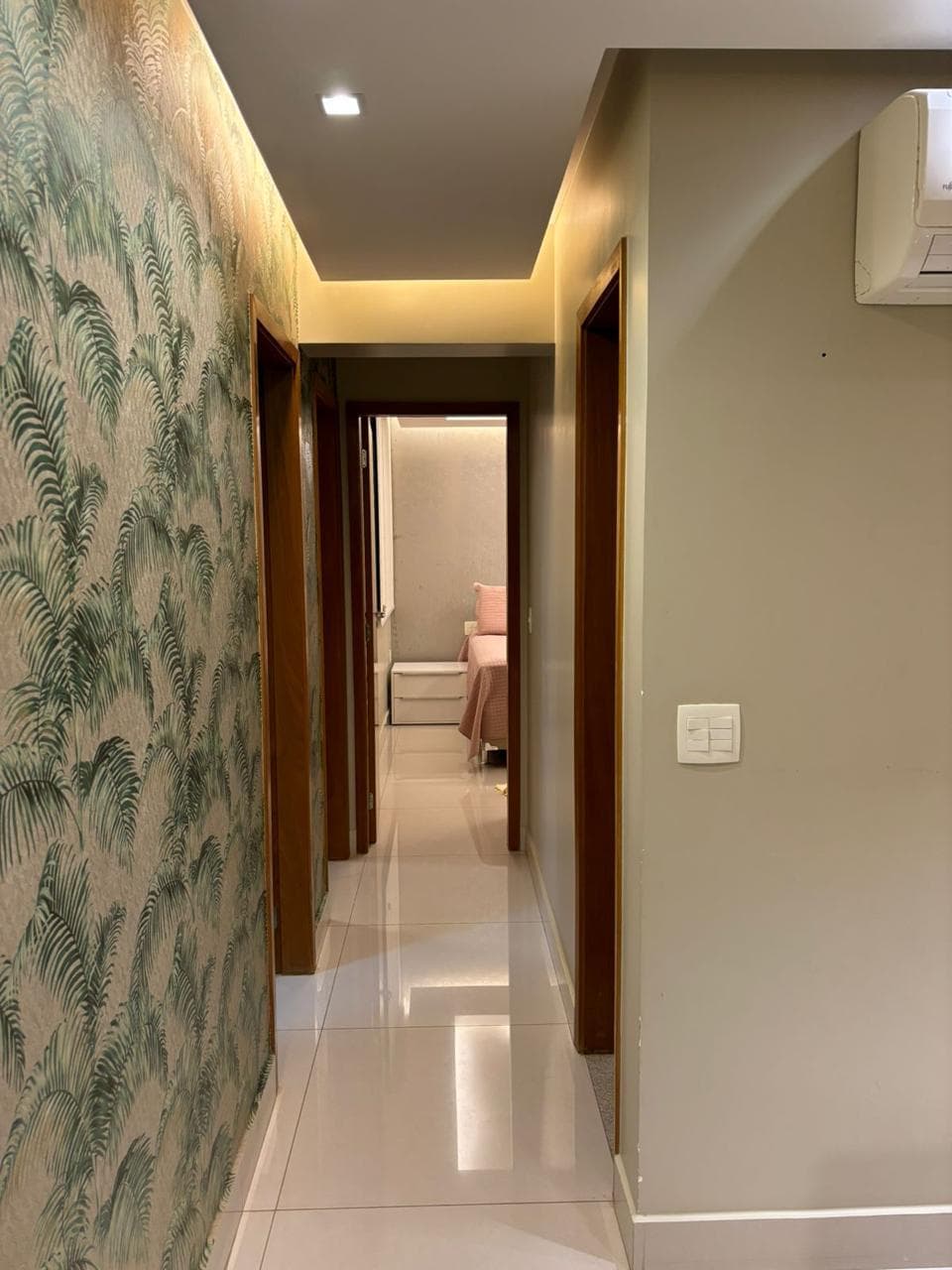Belíssimo apartamento 3/4 no condomínio Varando Copacabana, Jardim Atlântico