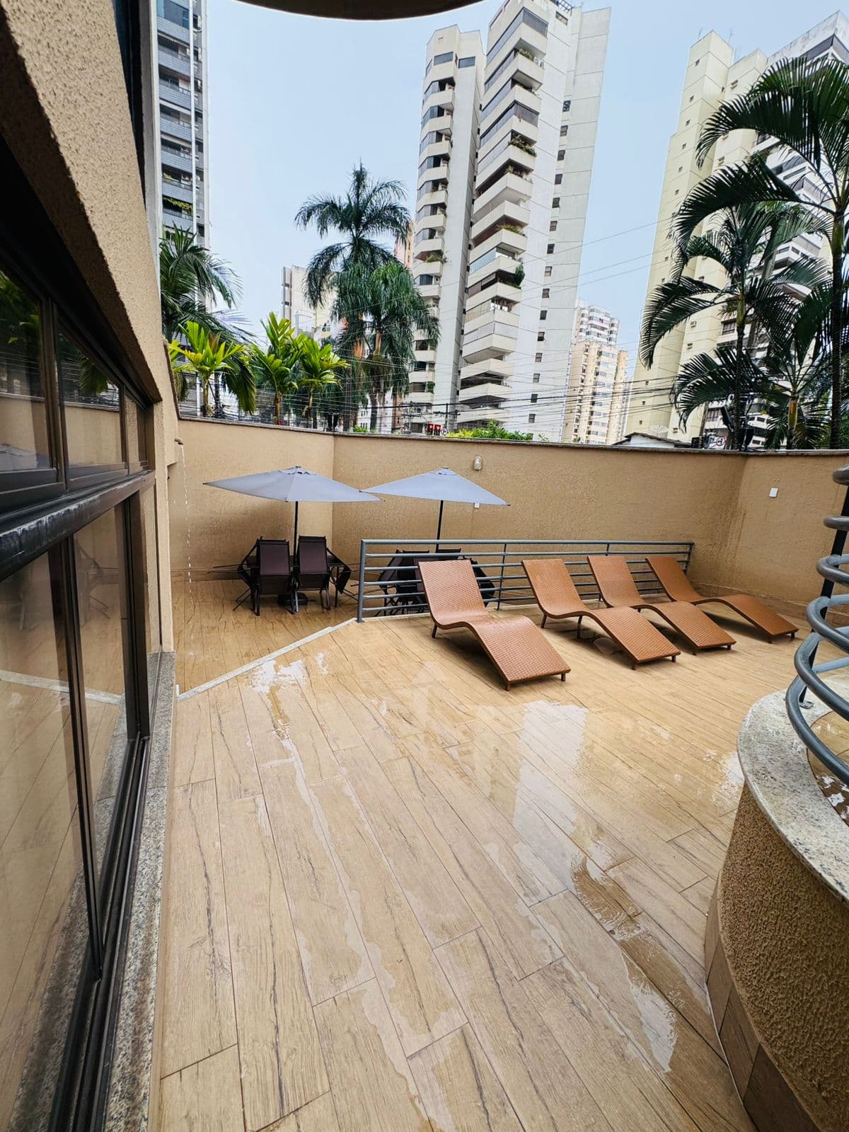 APARTAMENTO 248 1 POR ANDAR SETOR BUENO