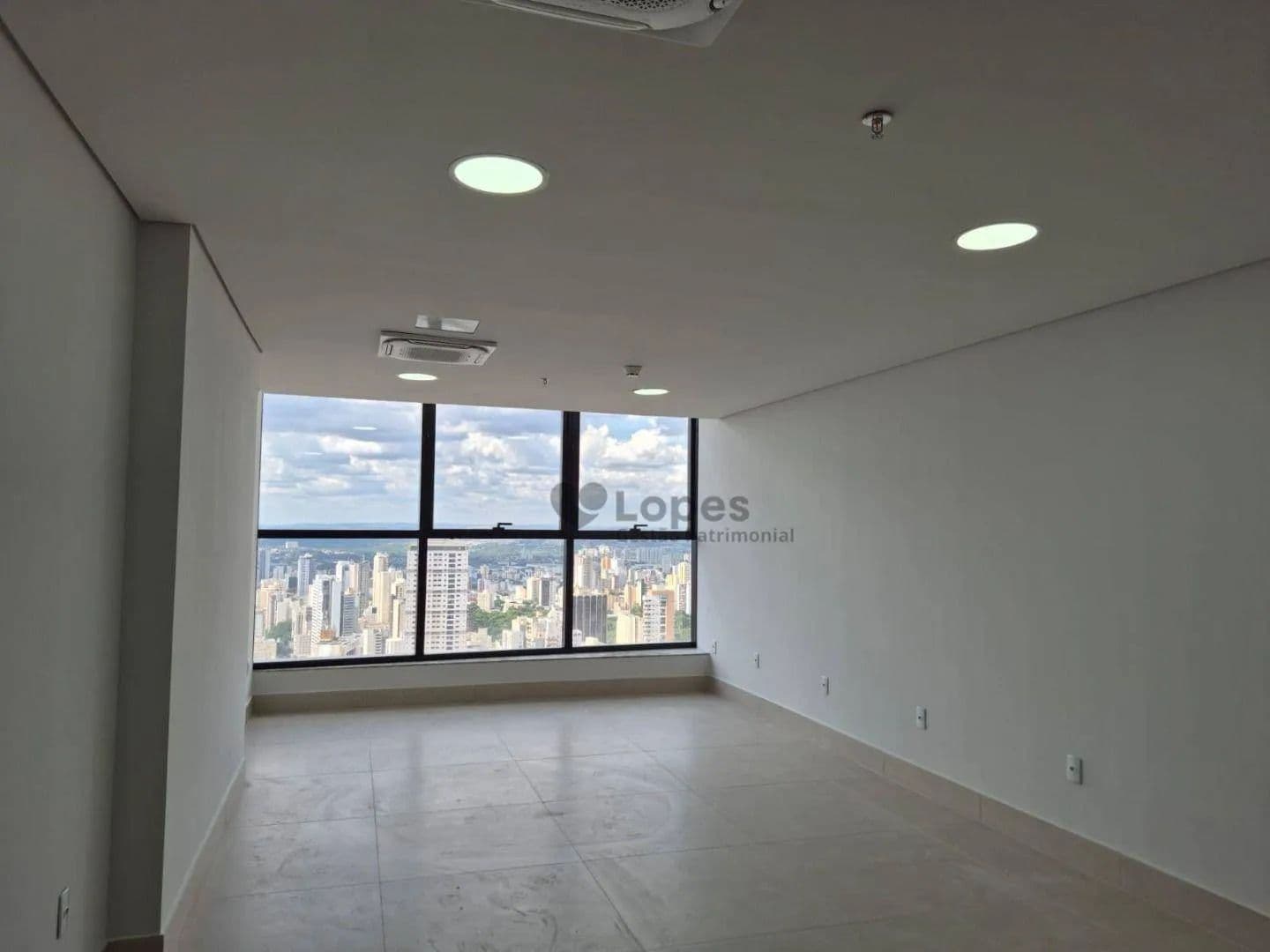 Sala para alugar, 37 m² - WTC - Setor Marista - Goiânia/GO