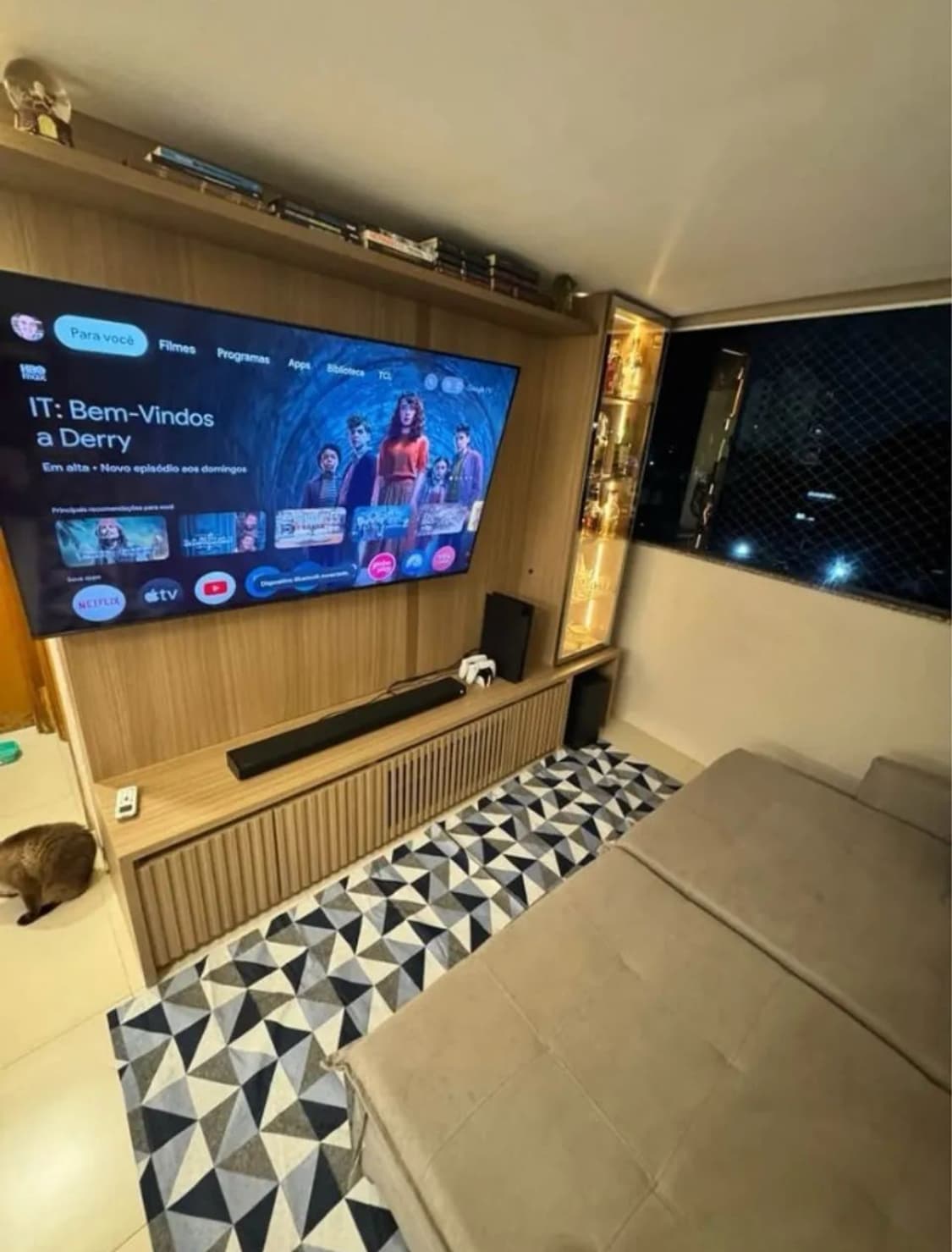 Apartamento Semi Mobiliado à Venda 2 Q com Suíte 56 m² Próximo ao Buriti Shopping